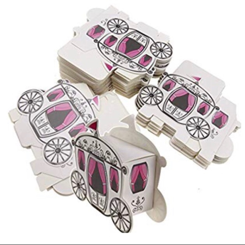 New never used carriage favor boxes !
